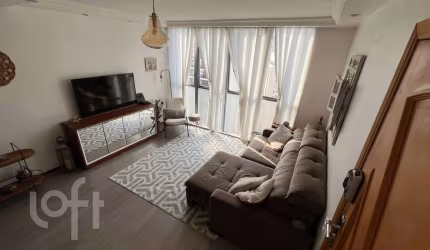 Apartamento à venda em Vila Mariana com 74 m², 2 quartos, 1 vaga
