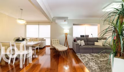 Apartamento à venda em Ipiranga com 146 m², 3 quartos, 1 suíte, 2 vagas