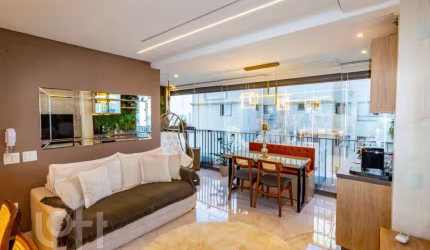 Apartamento à venda em Vila Mariana com 63 m², 2 quartos, 1 vaga