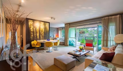 Apartamento à venda em Santo Amaro com 167 m², 4 quartos, 3 suítes, 3 vagas