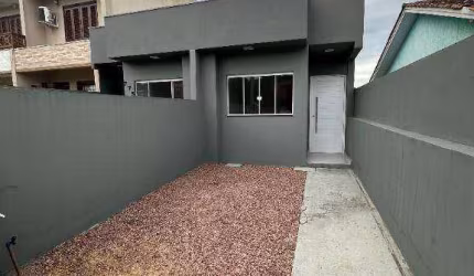 Casa com 2 dormitórios à venda, 49 m² por R$ 286.000,00 - Olaria - Canoas/RS