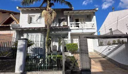 Belíssimi sobrado com 3 dormitórios à venda, 200 m² por R$ 949.990 - Vale do Sol - Cachoeirinha/RS
