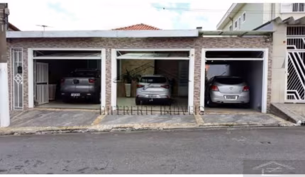 Casa com 250m² no Jardim Popular !!