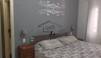SOBRADO - 3 DORM - 1 SUITE - 4 VAGAS - 175,00 m² - AGUA RASA !!!