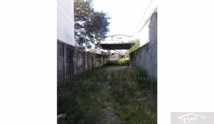 TERRENO EXCELENTE COM 240M² - CHACARÁ CALIFÓRNIA
