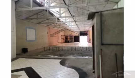 Galpão com Mezanino 480m2 no Bairro Jardim !