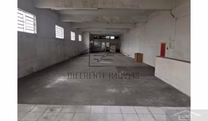Galpão 540m² na Quarta Parada Oportunidade !