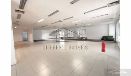 Prédio comercial para Locação em Itaquera.