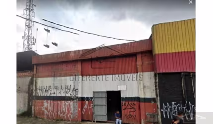 Galpão Itaquera - Sao Paulo  com 300 m²