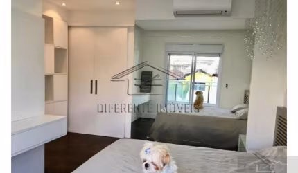 AP214 - Apartamento 240m2 - 3 Dorms - 3 Suítes - 4 Vagas - Excelente Localização
