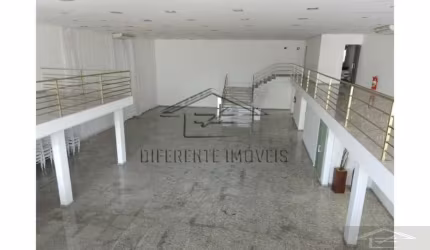 GALPÃO / SALÃO PARA ALUGAR, COM 1000M².
