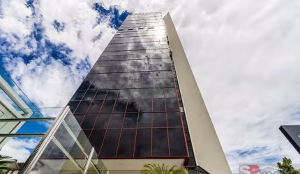 ?SALA COMERCIAL 200M² COM COPA E 4 VAGAS MOBILIADA ?E REFORMADA - QUARTA PARADA