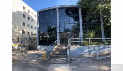 Prédio Comercial para Alugar na Vila Guilherme com 1.226,00 m²