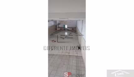 Galpão para Locação com 400m²  na Vila Primavera.