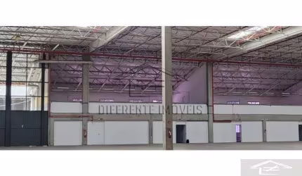 Galpão para locação com área total aproximada de 6.993,03 m²