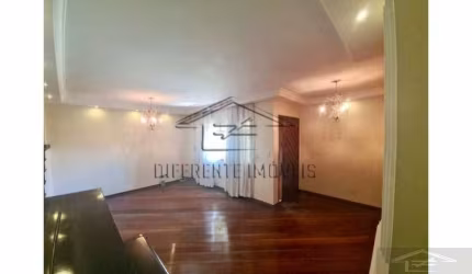 Sobrado com 3 Quartos, 187m² - Vila Carrão