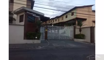 Sobrado de Condominio com 2 dormitórios à venda, 69 m²