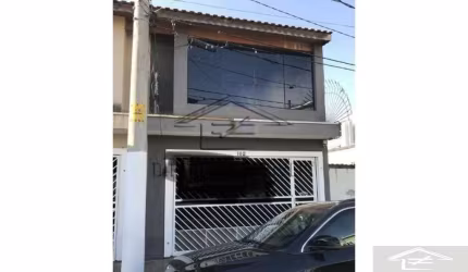 SOBRADO 3 DORMS -1 SUÍTE - 2 VAGAS - 154 m² - NA VILA CARRÃO !!