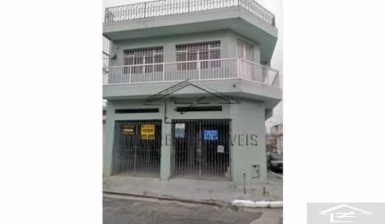 SOBRADO- 7 SALAS- 6 BANHEIROS- 4 VAGAS- IDEAL PARA CONSULTÓRIOS.