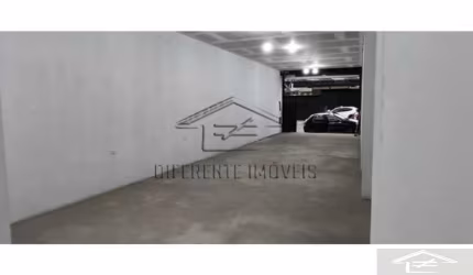 Alugo salão comercial na Patriarca com 100m²
