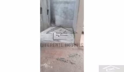 SALÃO SUBSOLO COM 400M² BAIXO. PÉ DIREITO MEDE 2.75 DE ALTURA - JD. TRÊS MARIAS??