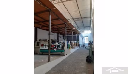 Galpão para alugar  420m²- Vila Bertioga