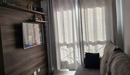 Apartamento a Venda na Vila Ré com 2 Quartos, porteira fechada.
