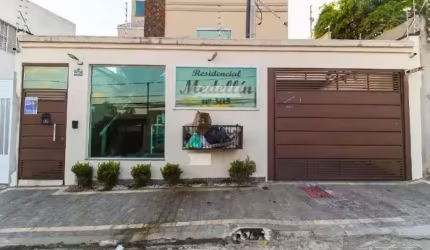 Apartamento à venda com 42m², 2 quartos e 1 vaga