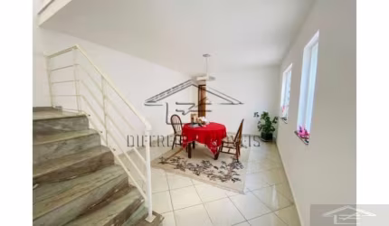 Sobrado para Alugar ou vender, 163m² na Vila Saúde!