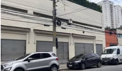 Salão Comercial para alugar no Belém 575m2
