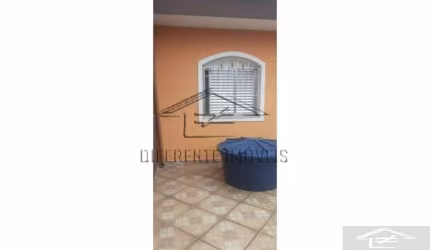 Sobrado a venda com 160m² - Vila Nova