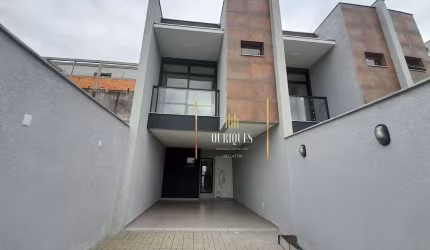 Sobrado com 113m²  semi mobiliado com 3 quartos sendo 1 suíte  e 2 vagas