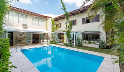 CASA - ALTO DE PINHEIROS - 4 DORMITÓRIOS - 2 SUÍTES - 4 VAGAS - 480M²