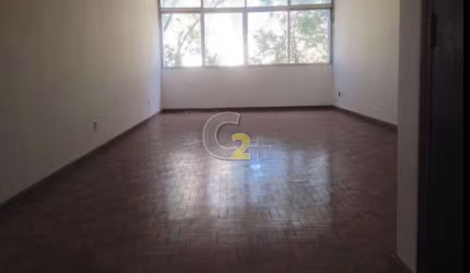 APARTAMENTO - SANTA CECILIA - 3 DORMS - 1 VG.