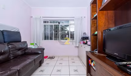 Casa à venda na Vila Romana com 2 quartos, sendo 1 suíte e 2 vagas