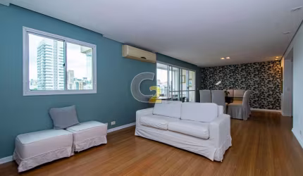 Apartamento à venda em Pinheiros com 3 quartos, sendo 1 suíte e 2 vagas