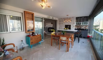Apartamento à venda no Brooklin com 3 suítes e 3 vagas