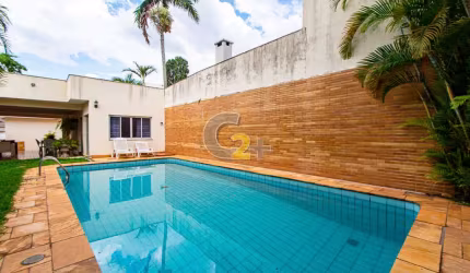 Casa a venda no Alto da Lapa com 3 quartos, 1 suíte, 4 vagas