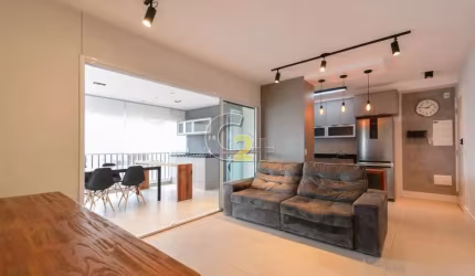 Apartamento a venda em Pinheiros com  3 quartos, 2 suítes, 2 vagas