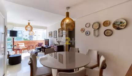 Apartamento a venda em Moema com 3 quarto, 1 suíte, 1 vaga