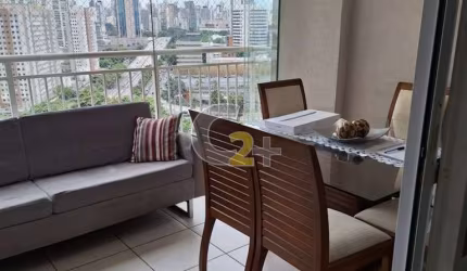 Apartamento mobiliado à venda na Barra Funda com 3 quartos, sendo 1 suíte e 2 vagas