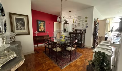Apartamento á venda na Santa Cecilia,  3 quartos, 1 suíte,  sem vaga  de garagem.