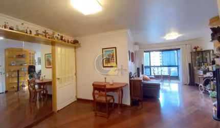 Apartamento a Venda na Vila Mariana com 3 quartos, sendo 1 suíte e 2 vagas