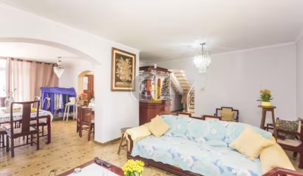 CASA SOBRADO - 3 DORMITÓRIOS - 1 SUÍTE - 4 VAGAS - VILA LEOPOLDINA
