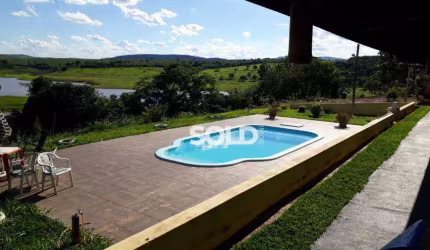 Rancho com 3 dormitórios à venda, 300 m² por R$ 1.220.000,00 - Morro Redondo - Cássia/MG