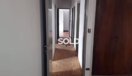 Casa com 4 dormitórios à venda, 207 m² por R$ 370 mil - São José - Franca/SP