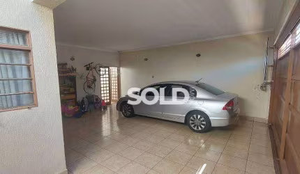 Casa com 3 dormitórios à venda, 170 m² por R$ 540.000,00 - Vila Santa Rita - Franca/SP