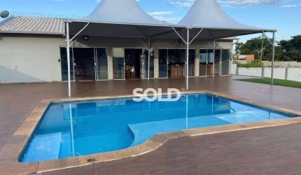 Chácara com 4 dormitórios à venda, 2600 m² por R$ 1.600.000,00 - Lot Estância Tropical - Cristais Paulista/SP