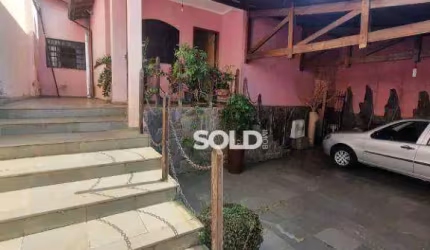 Casa excelente localização, muito ampla comodos amplos e terreno enorme preço de OPORTUNIDADE!
