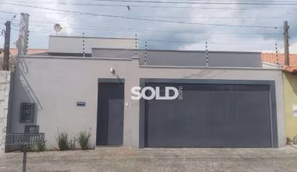 Casa com 3 dormitórios à venda, 140 m² por R$ 650.000 - Residencial Jardim Vera Cruz - Franca/SP